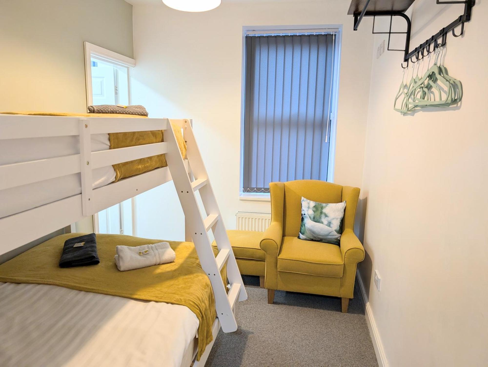 Blok 3 -Jacuzzi Suites, Apartment & Ensuite Rooms Blackpool Exterior foto